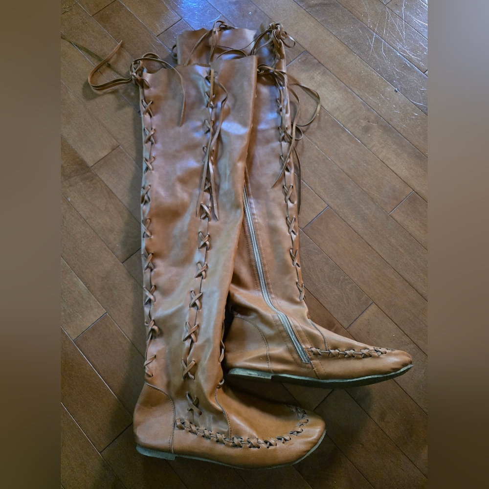 Women's Tan Lace-Up Knee-High Boots